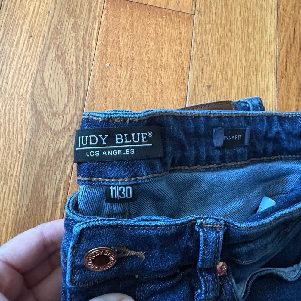 Judy Blue Dark Wash Skinny Jeans Womens Size 11/30 - Picture 3 of 4